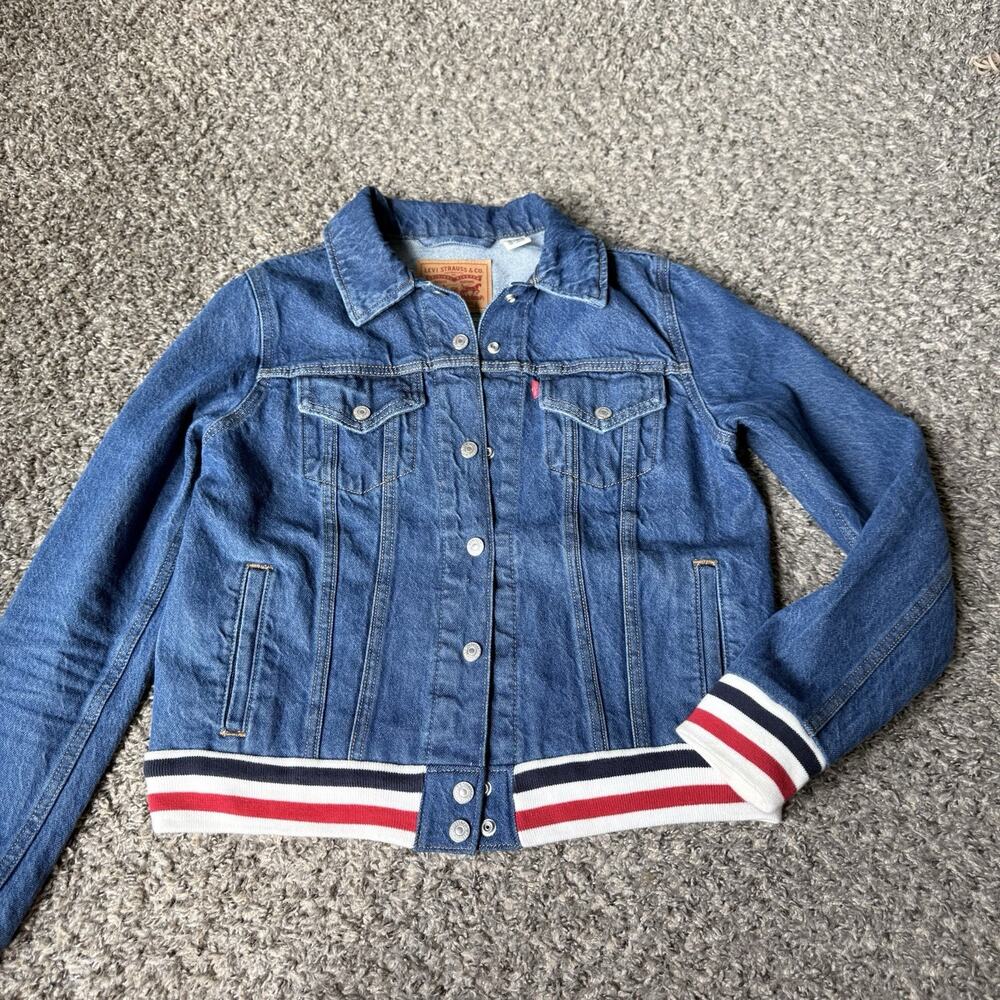 Levi’s Denim Jacket Womens Size L Blue Trucker Rib Trim Button Up Blue - Picture 1 of 3